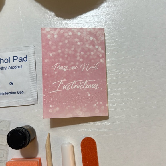 Handmade Press on nails - Picture 6 of 6